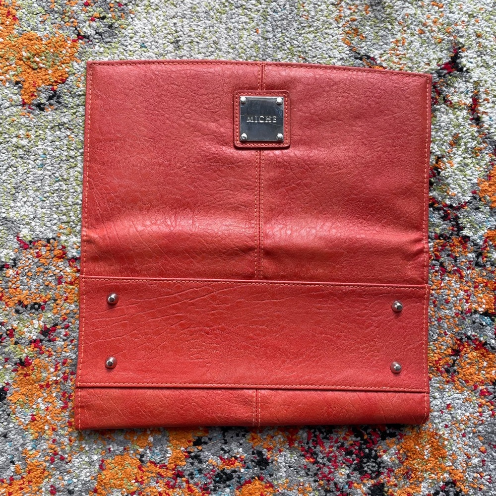 Miche classic shell in orange.  This is a very sedate orange.